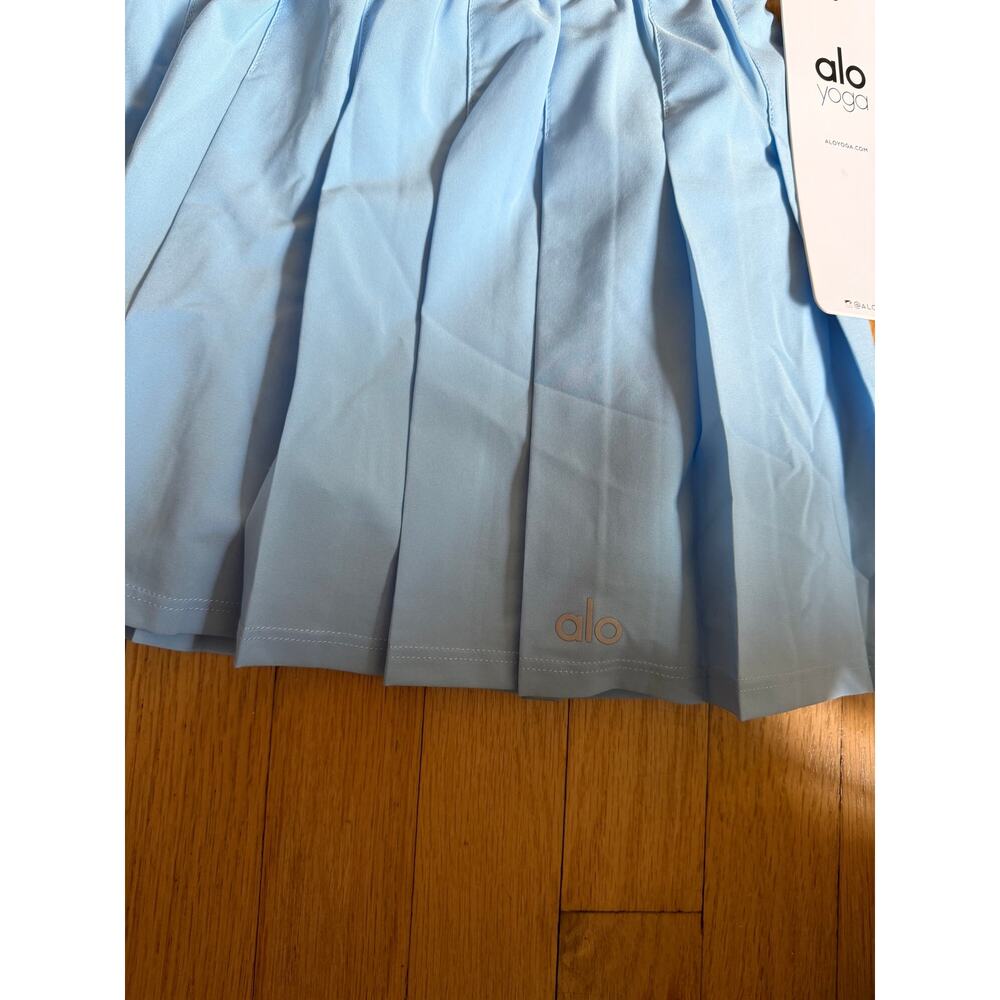 Alo Yoga Varsity Tennis Skirt Blue Skies Pleated Mini Skirt NWT XS - Picture 4 of 6